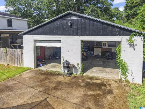 Childersburg, AL 35044,106 DALE LANE