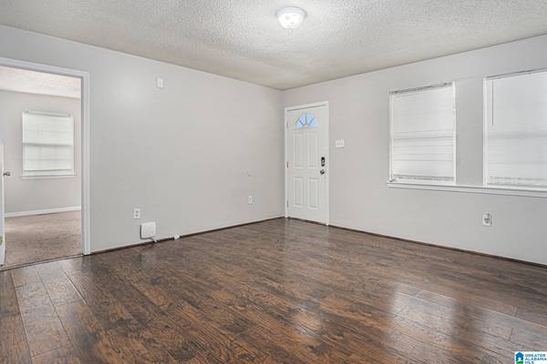 Birmingham, AL 35211,600 PRIDE WAY SW