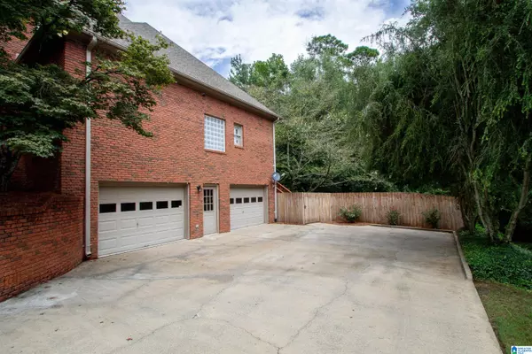 Birmingham, AL 35242,1144 EAGLE PARK ROAD