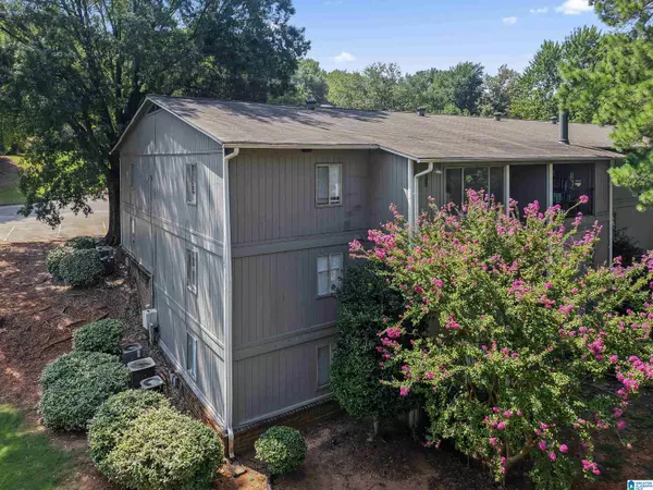 400 SKYVIEW DRIVE #H, Birmingham, AL 35209