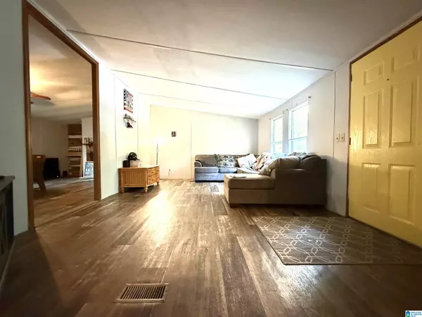 Hanceville, AL 35077,107 GARDEN CITY HEIGHTS STREET NE