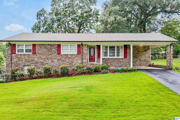 705 4TH AVENUE NW, Alabaster, AL 35007