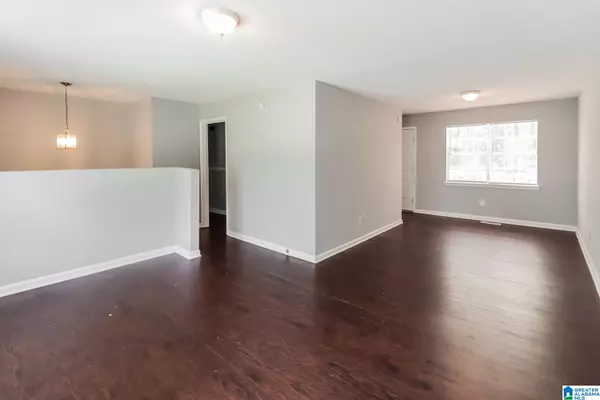 Bessemer, AL 35022,2212 GAYLEWOOD DRIVE