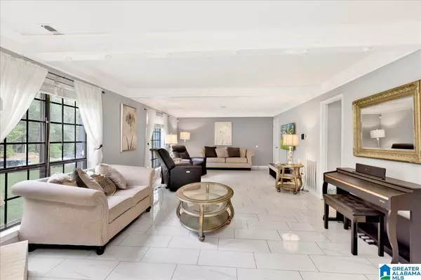 Alabaster, AL 35007,293 FRAN DRIVE