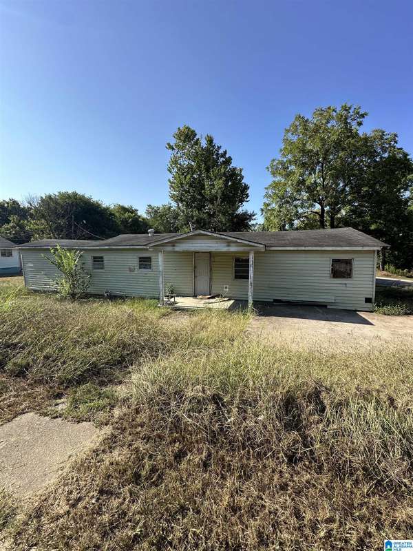 501 1ST AVENUE, Docena, AL 35060