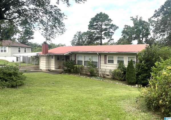 916 OAKVIEW CIRCLE, Fairfield, AL 35064