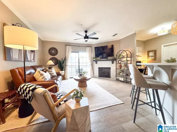 1211 RIVERHAVEN PLACE #1211, Hoover, AL 35244