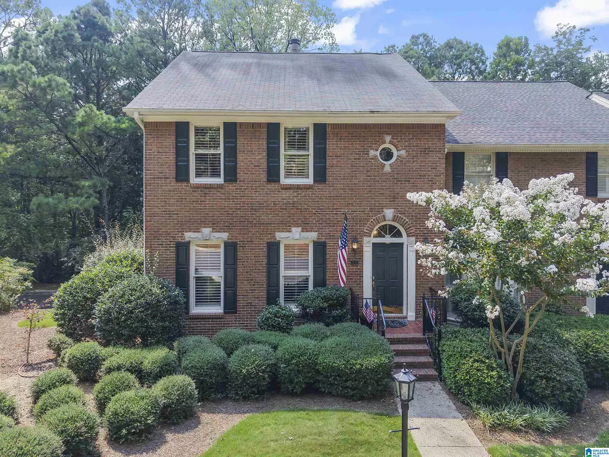 Hoover, AL 35244,3111 CHESTNUT OAKS DRIVE