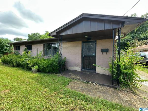 1205 31ST STREET SW, Birmingham, AL 35221