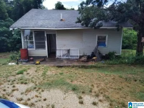 439 LAKESHORE CIRCLE, Adamsville, AL 35005