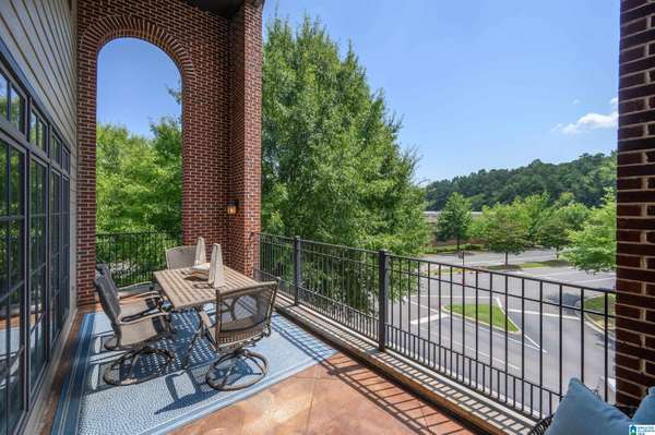 2950 CAHABA VILLAGE PLACE #2950, Mountain Brook, AL 35243