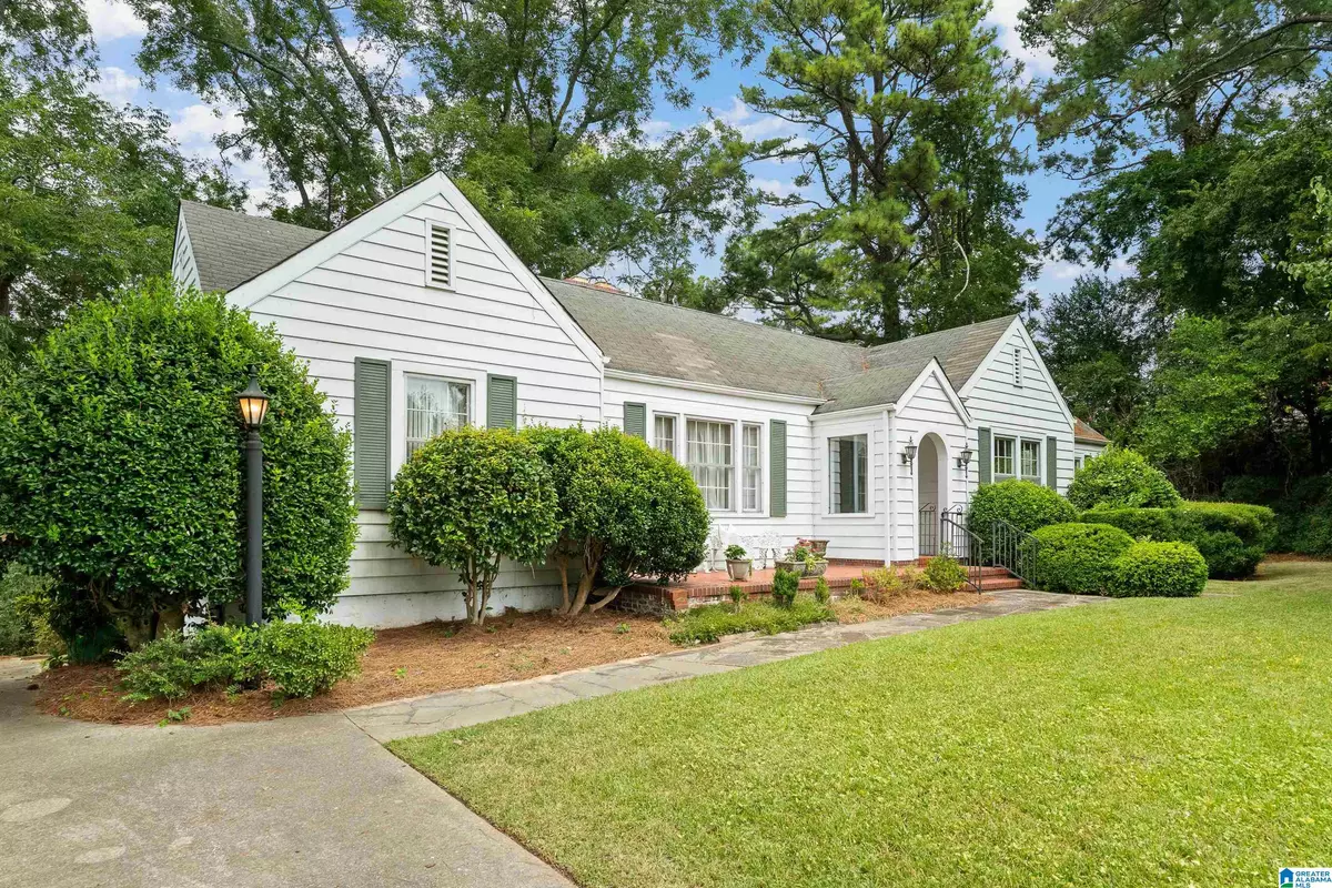 Homewood, AL 35209,1618 WELLINGTON ROAD