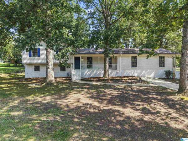 3231 ROCKBAY CIRCLE, Fultondale, AL 35217