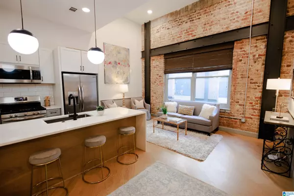 2212 MORRIS AVENUE #202, Birmingham, AL 35203