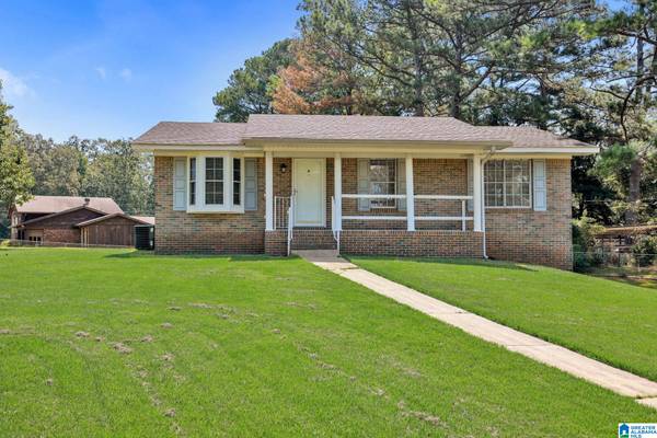 5709 VALLEYVIEW TRAIL, Adamsville, AL 35005