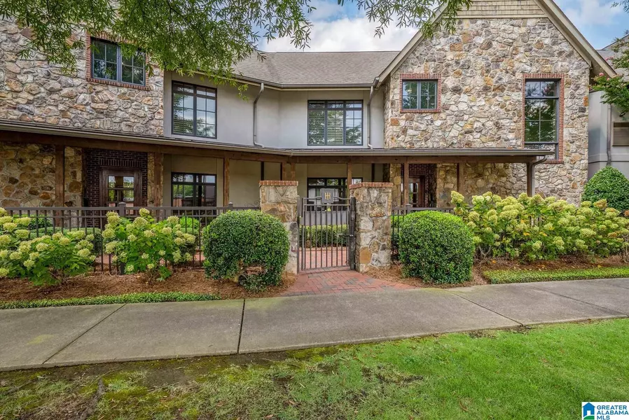 200 HALLMAN HILL E #113, Homewood, AL 35209