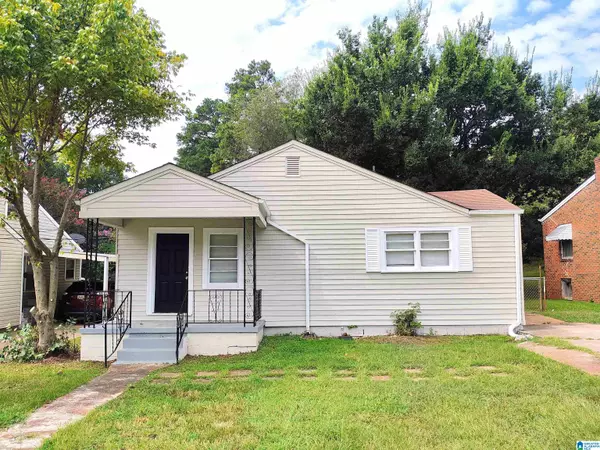 2906 19TH STREET N, Hueytown, AL 35023