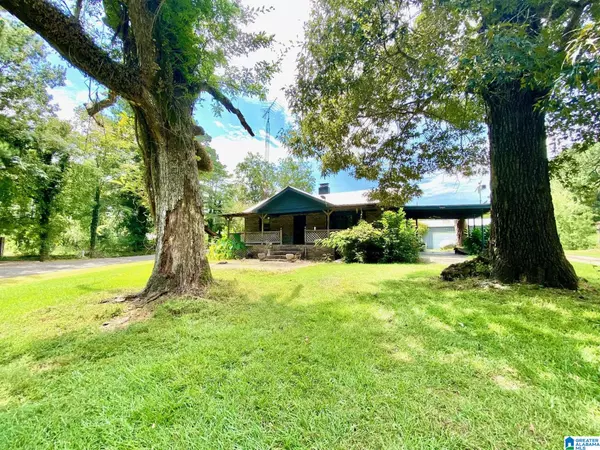 Piedmont, AL 36272,995 LAW MARTIN ROAD