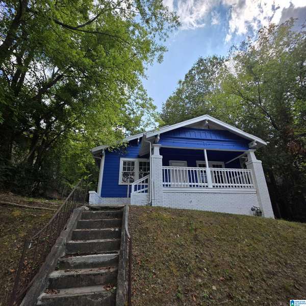 1443 29TH STREET, Birmingham, AL 35218