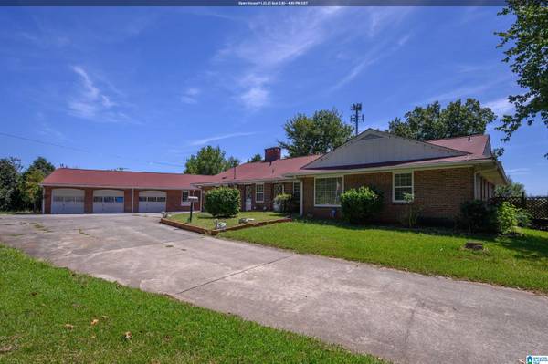 2041 PARKVIEW DRIVE, Pelham, AL 35124