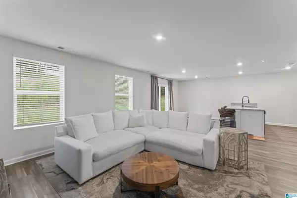 Moody, AL 35004,40 STEVENS COVE DRIVE