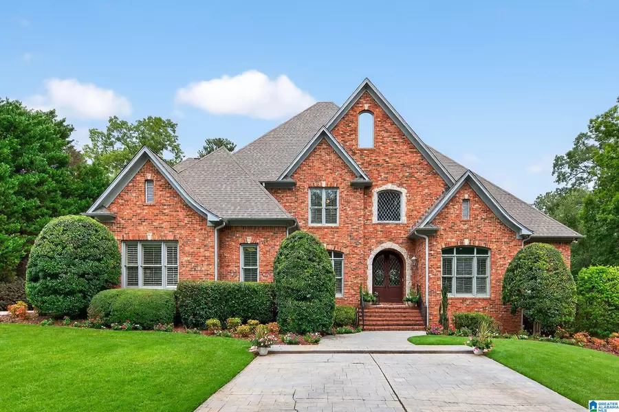 527 STEWARDS GLEN, Hoover, AL 35242