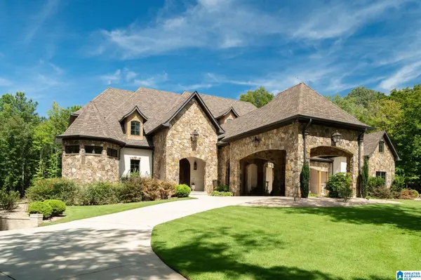 107 CAHABA OAKS LANE, Indian Springs Village, AL 35124