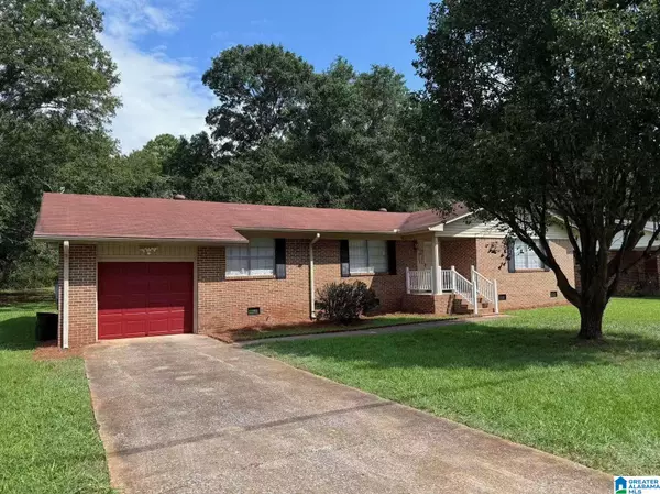 Talladega, AL 35160,514 WELLS AVENUE