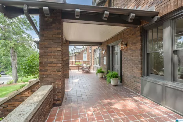 Birmingham, AL 35222,745 LINWOOD ROAD