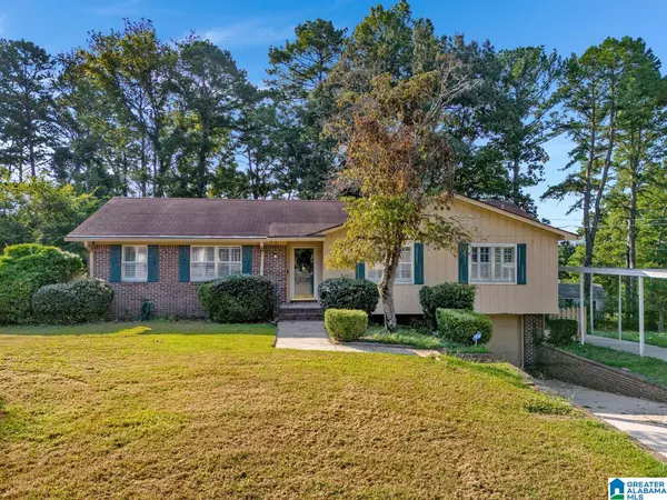 Center Point, AL 35215,1809 MARA DRIVE NE
