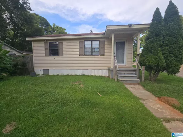 2408 TARRANT HEIGHTS, Birmingham, AL 35217