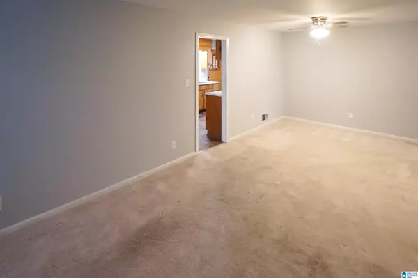 Birmingham, AL 35215,201 WESTWOOD DRIVE