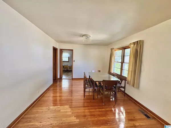 Birmingham, AL 35206,824 85TH STREET S