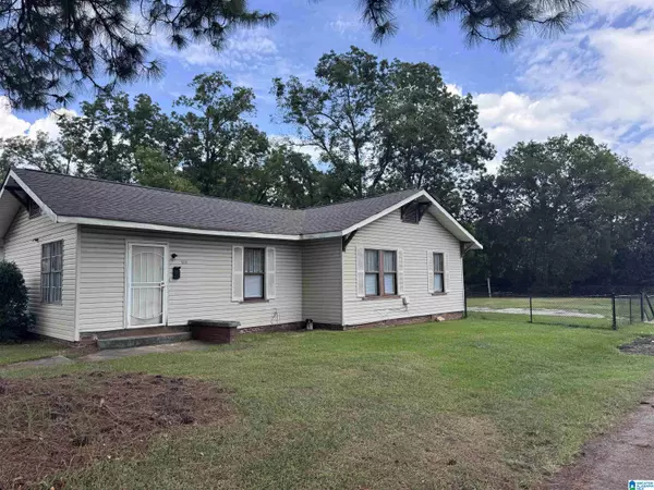 1323 GULFPORT STREET, Birmingham, AL 35224