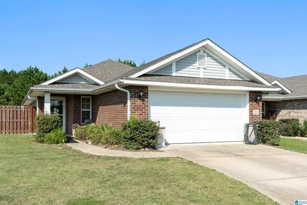 2011 VILLAGE RIDGE CIRCLE,  Calera,  AL 35040