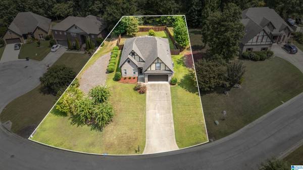 565 FULTONBROOK DRIVE, Fultondale, AL 35068