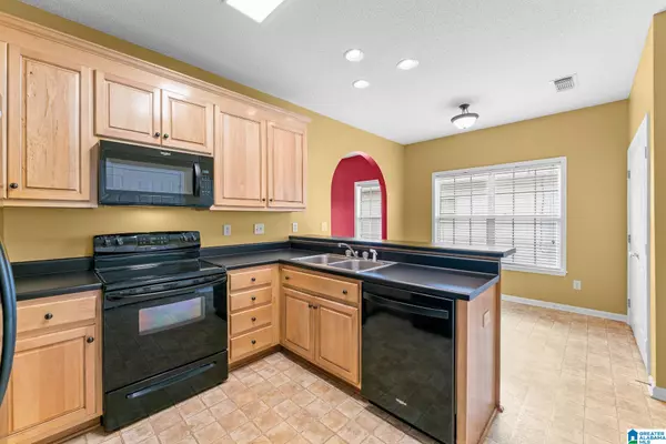 Tuscaloosa, AL 35405,2325 ALEXANDER DRIVE