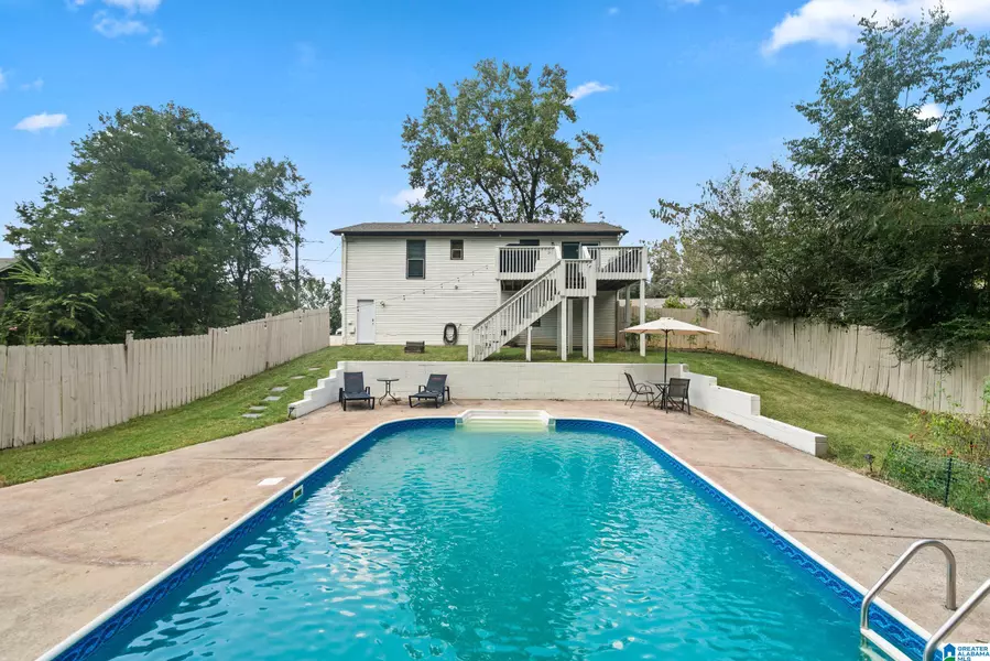 2014 1ST AVENUE W, Alabaster, AL 35114