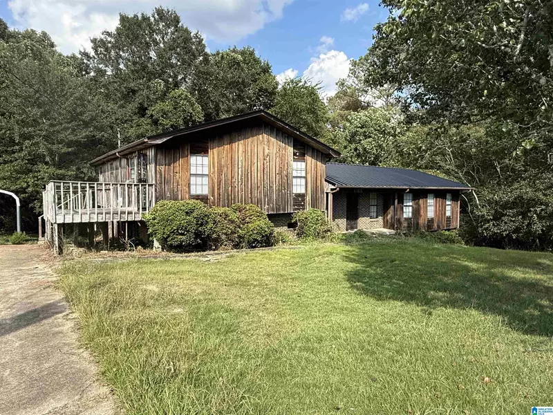 111 CREST DRIVE, Dora, AL 35062
