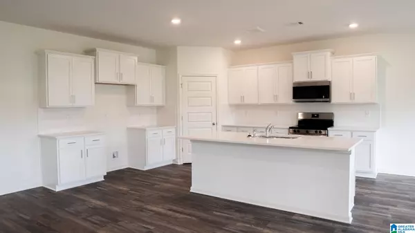 Chelsea, AL 35043,303 HALIFAX LANE