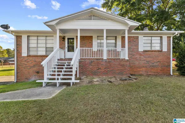 254 WOODLAND WAY, Sylvan Springs, AL 35118