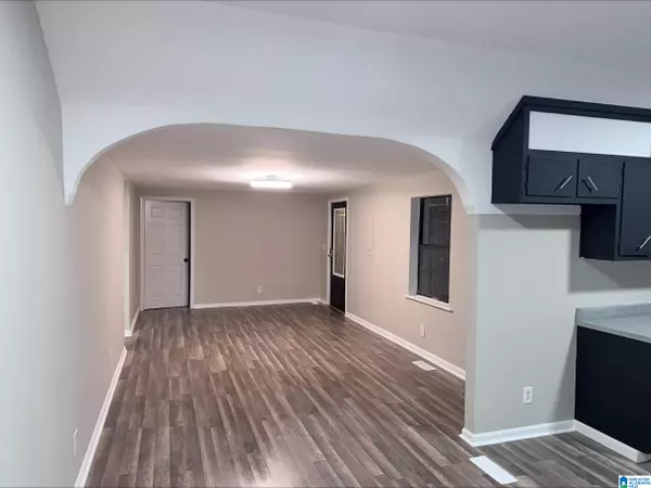 Oneonta, AL 35121,1011 ROSE STREET