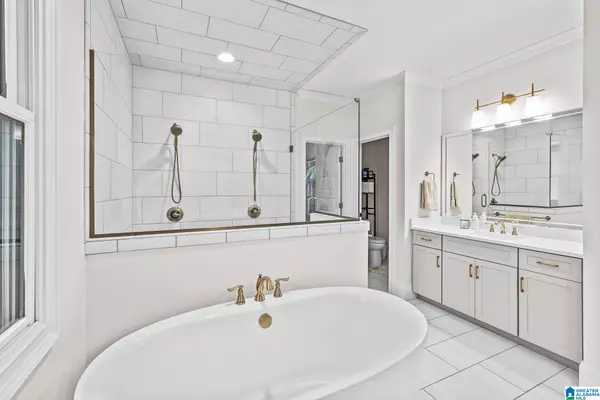 Trussville, AL 35173,5735 DEERCREST COURT