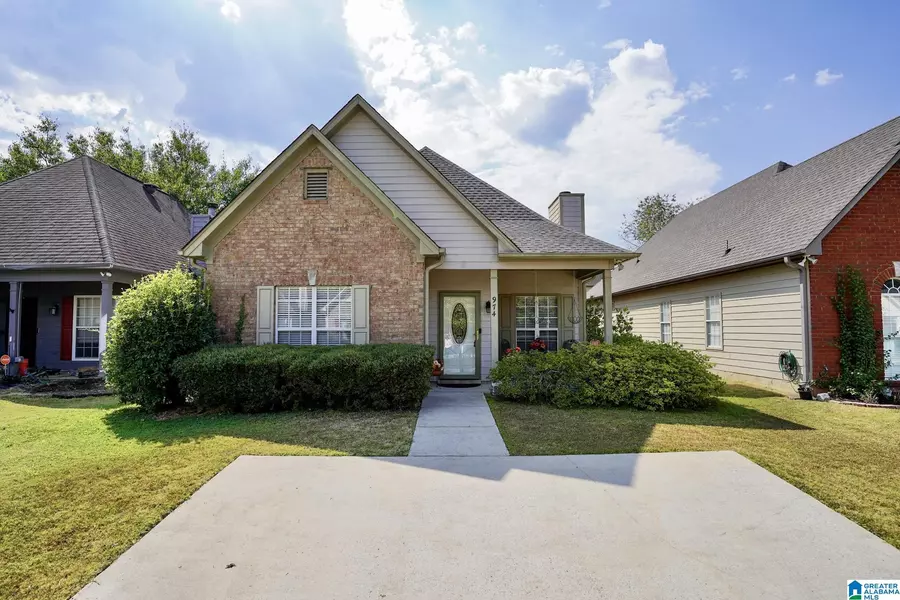 974 SAVANNAH LANE, Calera, AL 35040