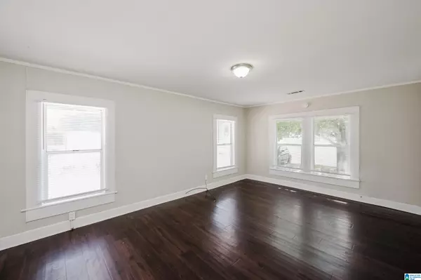 Irondale, AL 35210,521 20TH STREET S