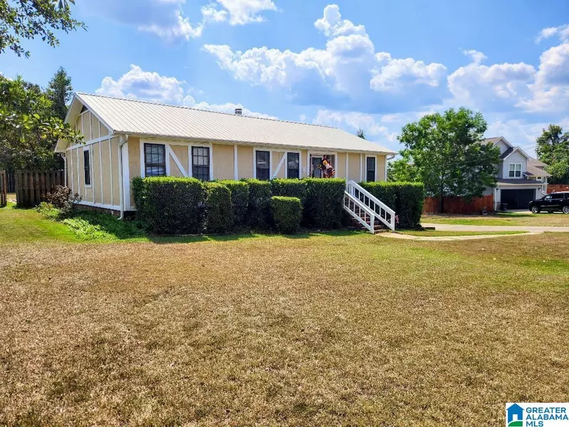 405 3RD STREET, Pleasant Grove, AL 35127