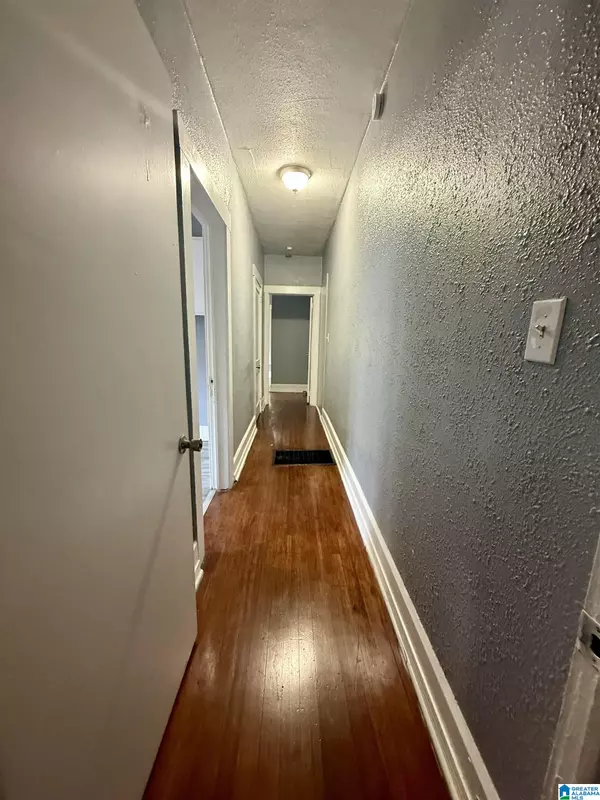 Birmingham, AL 35208,2335 20TH PLACE #A