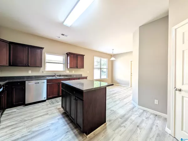 Gardendale, AL 35071,4201 SIERRA WAY