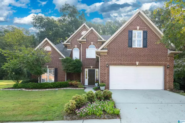 545 THORN BERRY LANE, Birmingham, AL 35242