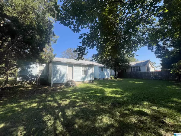 Pell City, AL 35128,2006 3RD AVENUE S